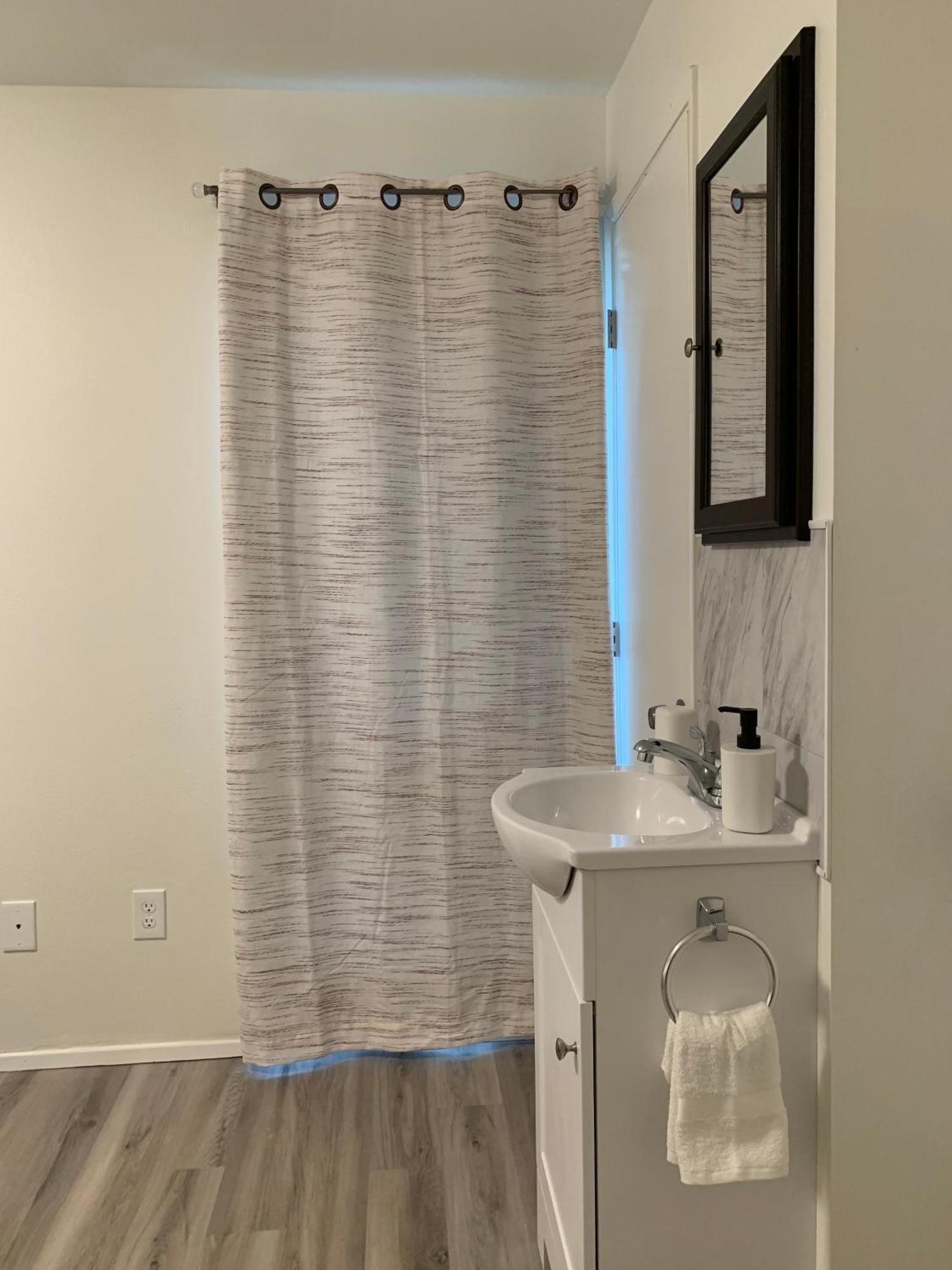 Central Bellevue Guesthouse 외부 사진